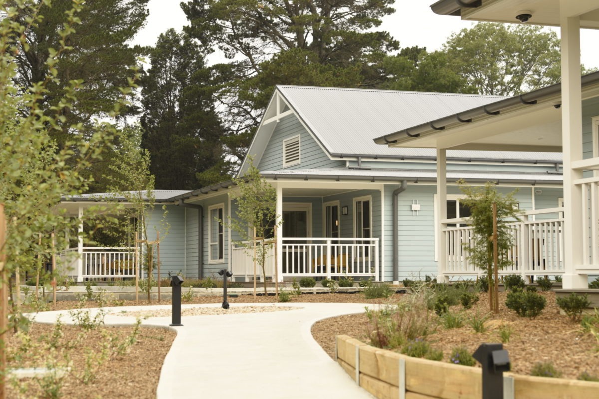 harbison-demetia-living